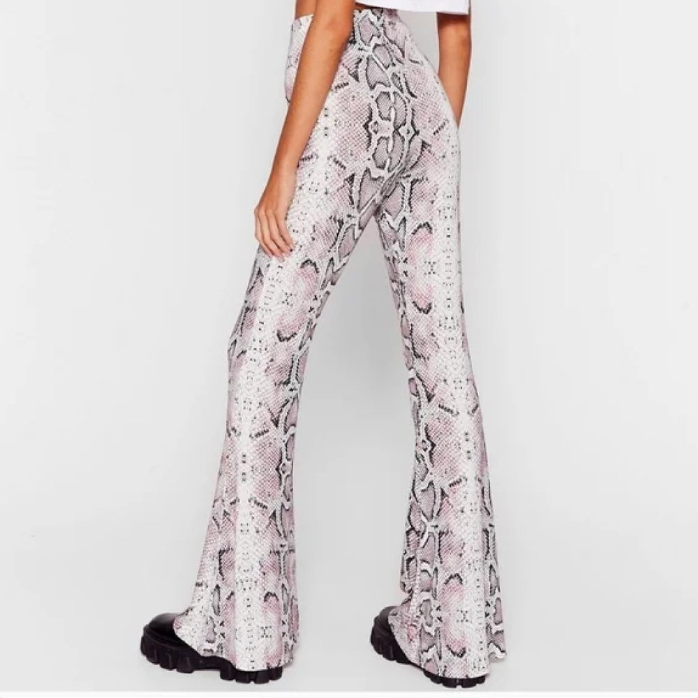 Nasty Gal Snake Or Break Flare Pants Size 0 NWT